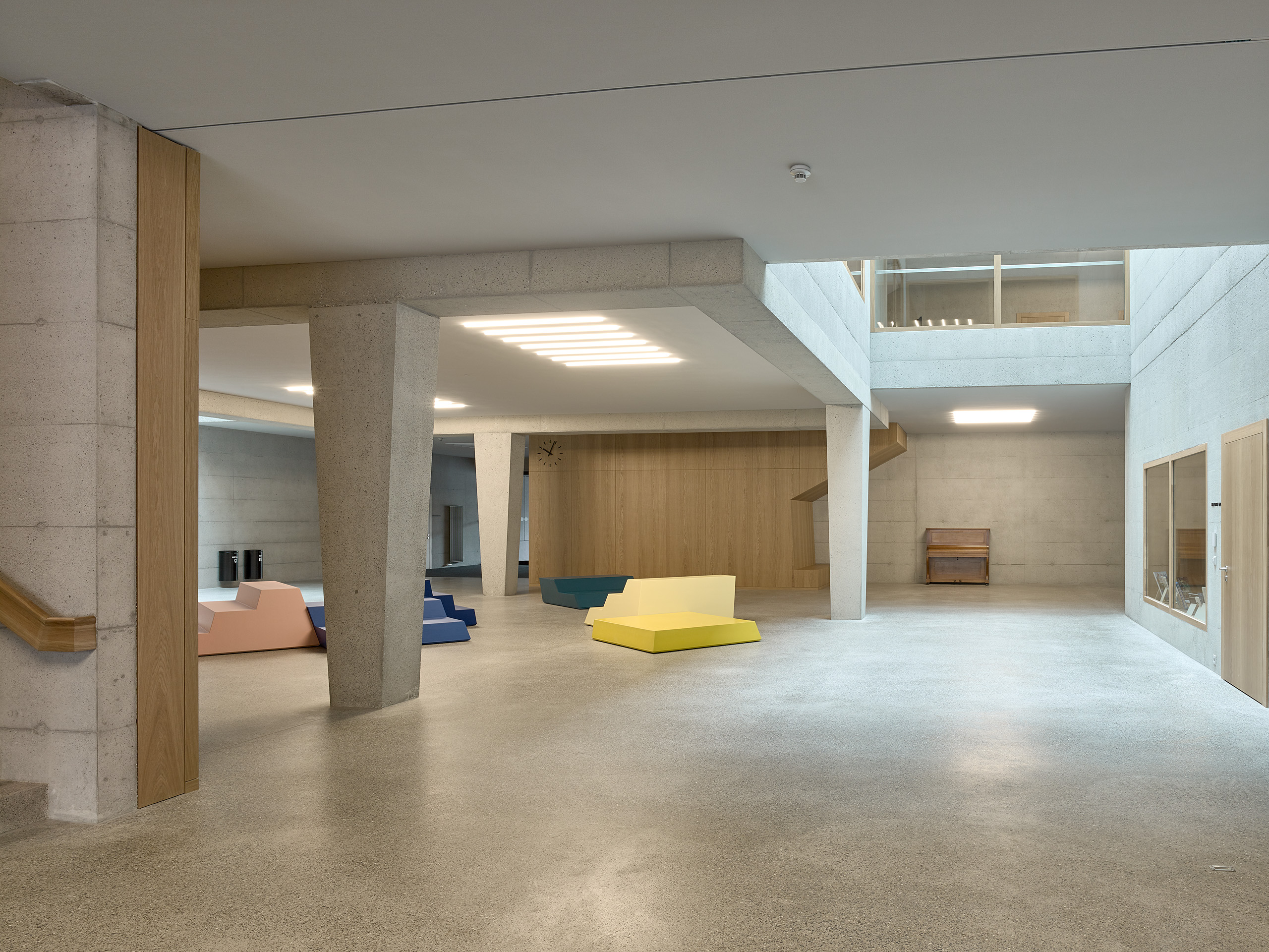 E19708 Alpa 092291 SCREEN